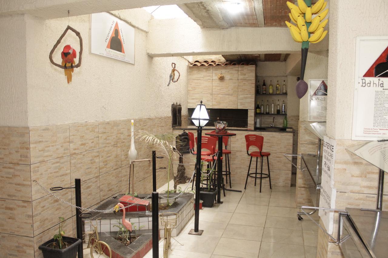 Inconfidente Mineiro Hostel เบโลโอรีซอนชี ภายนอก รูปภาพ